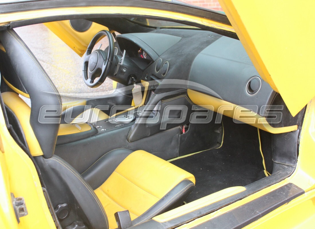 Lamborghini LP640 Coupe (2007) with 4,984 Kilometers, being prepared for breaking #10