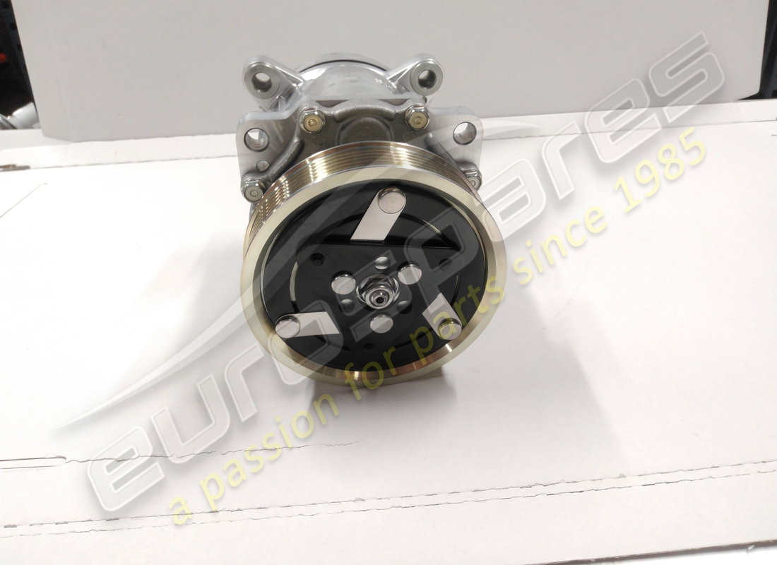 NEW Maserati SANDEN COMPRESSOR. PART NUMBER 578377502 (3)