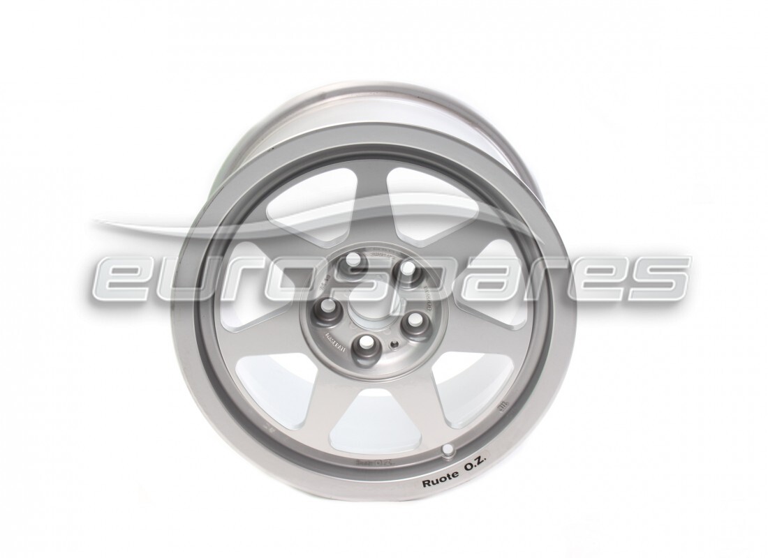 NEW Maserati REAR WHEEL. PART NUMBER 988007322 (1)