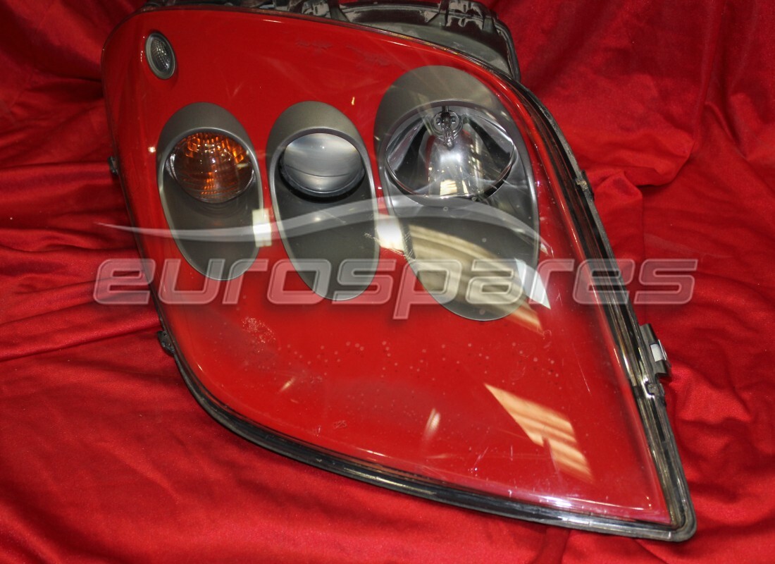 USED Ferrari RH HEADLIGHT BEAM ROSSO CORSA LHD . PART NUMBER 69181469 (1)