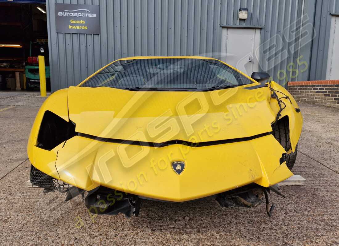 lamborghini lp750-4 sv coupe (2016) with 6,468 miles, being prepared for dismantling #8