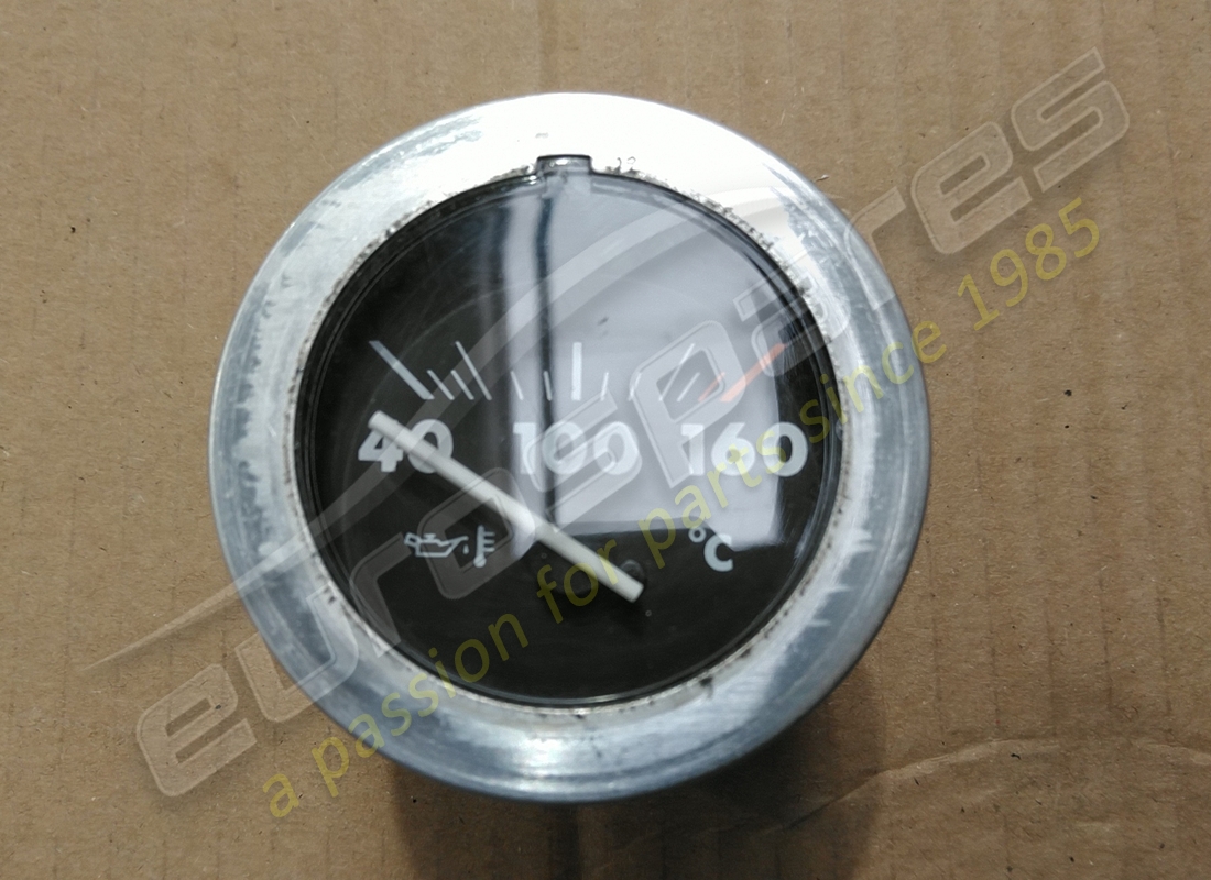 USED Ferrari OIL TEMPERATURE GAUGE . PART NUMBER 153077 (1)