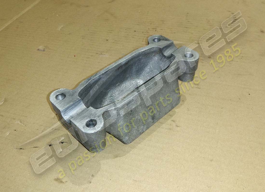 USED Ferrari LOWER COVER . PART NUMBER 104315 (1)