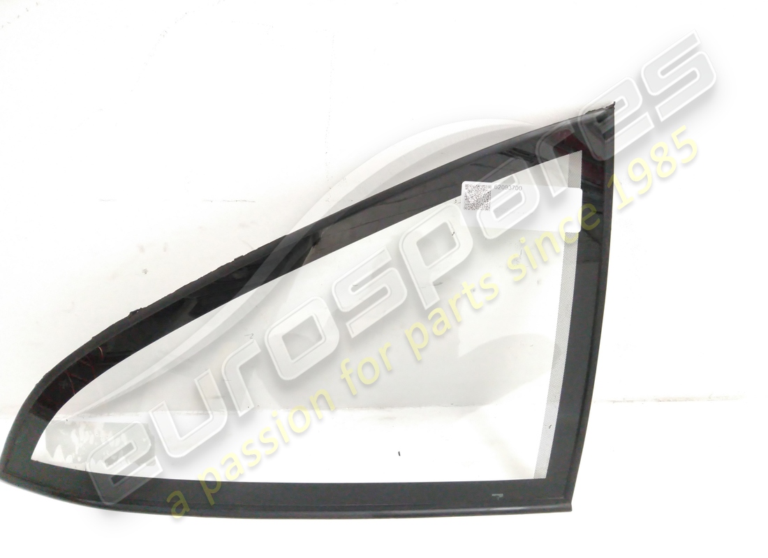 USED Ferrari RH GLASS . PART NUMBER 62093700 (1)