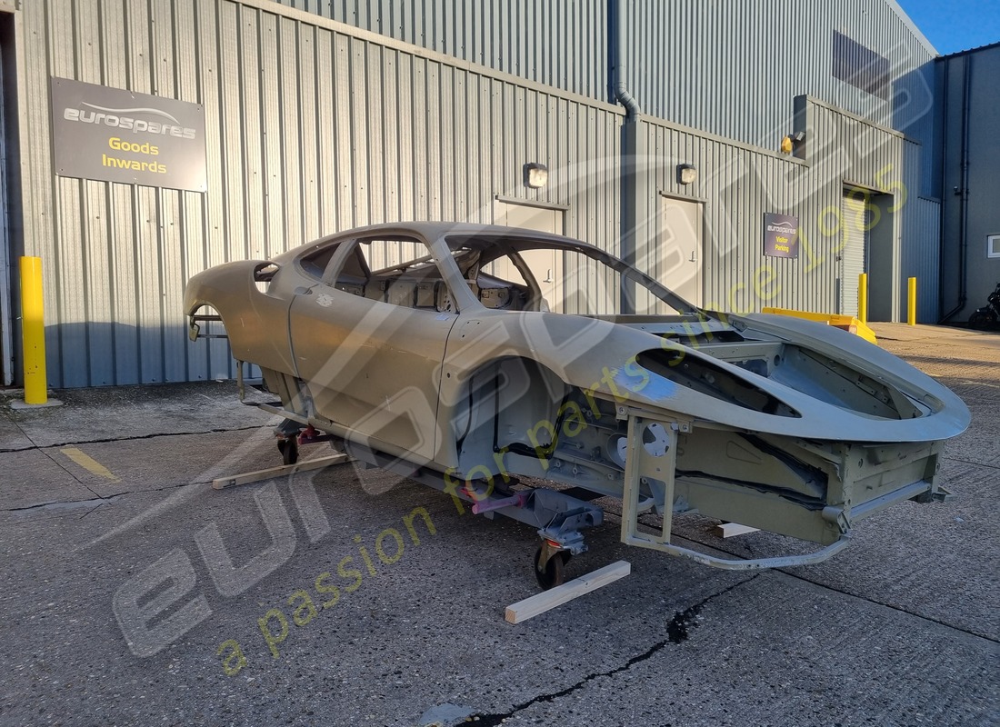 NEW Ferrari SCUDERIA BODYSHELL. PART NUMBER 80557000 (3)