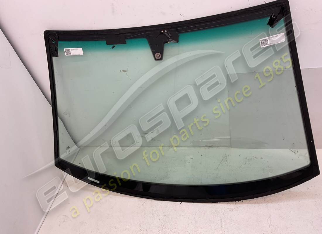 USED Lamborghini WINDSHIELD . PART NUMBER 400845099B (1)