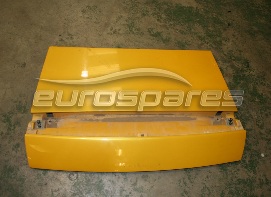 USED Lamborghini REAR LID . PART NUMBER 410827015 (1)