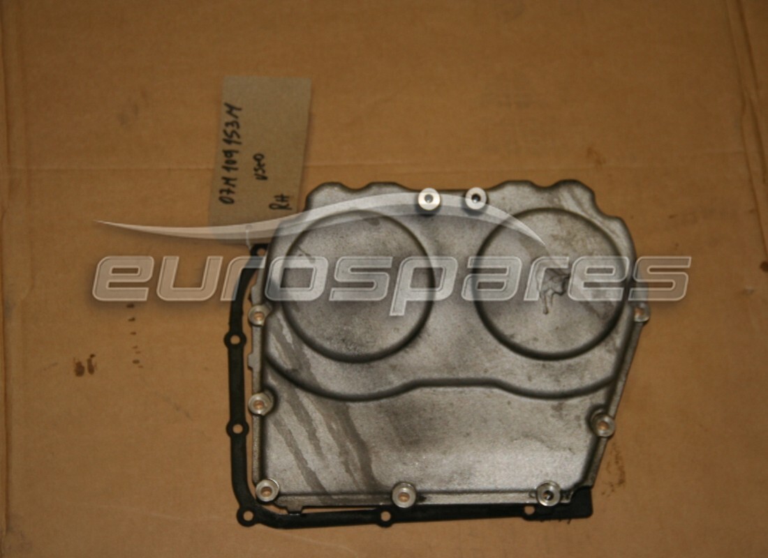 USED Lamborghini COVER . PART NUMBER 07M109153M (1)