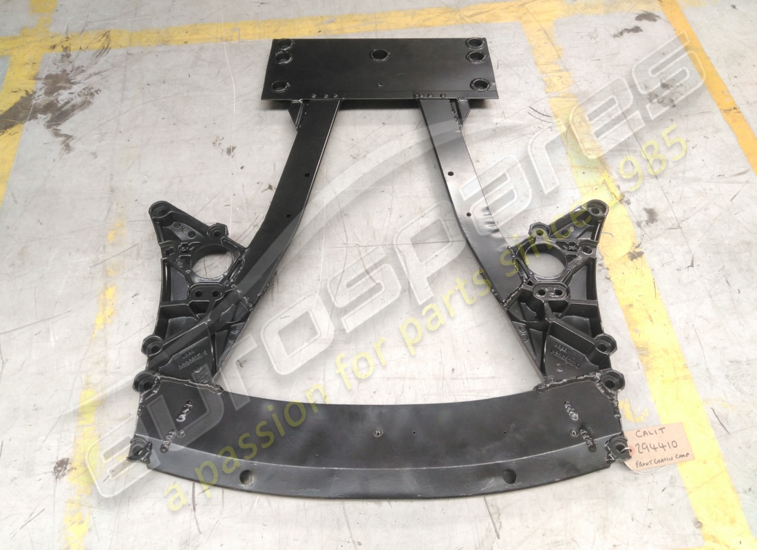 NEW Ferrari ENGINE SUBFRAME COMPLETE. PART NUMBER 294410 (1)