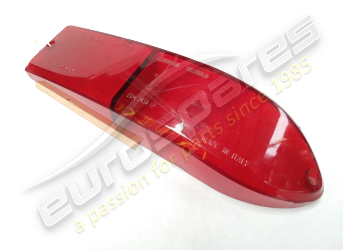 USED Ferrari RH REAR LAMP LENS . PART NUMBER 2428234200 (1)