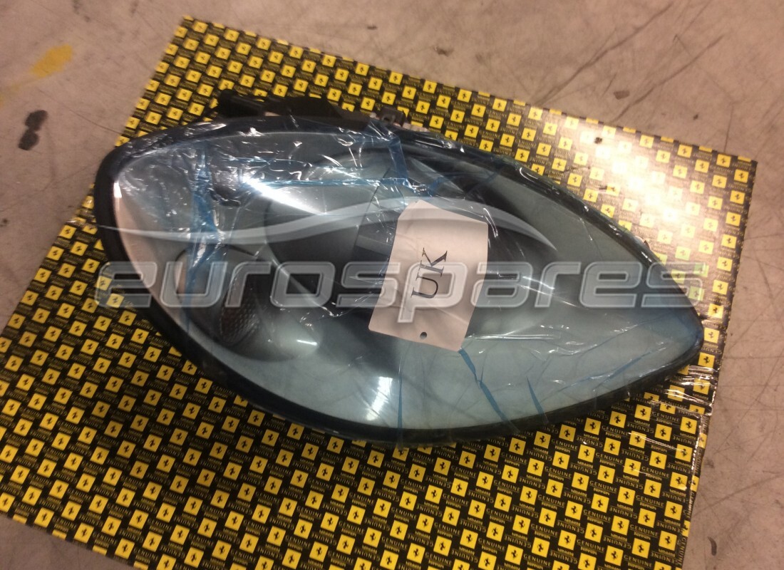 NEW Ferrari RH HEADLAMP GRIGIO INGRID RHD PART NUMBER 72149584 (1)