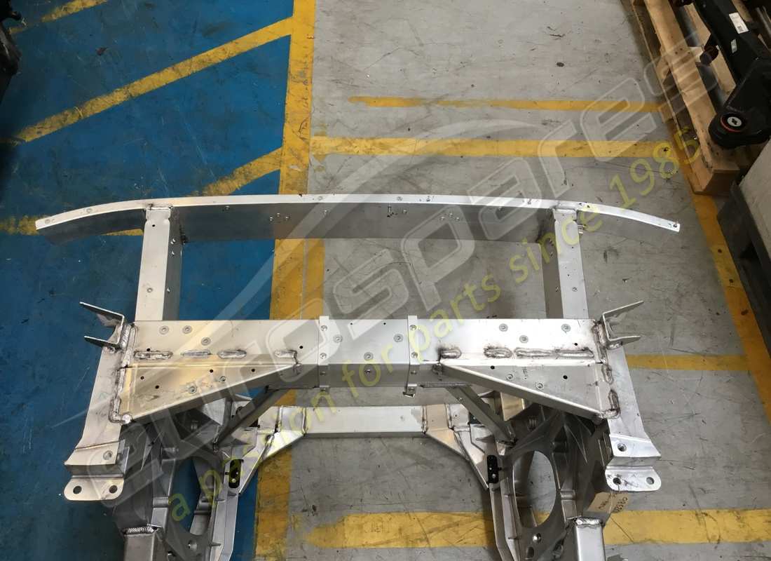 NEW Ferrari REAR SUBFRAME. PART NUMBER 985264314 (8)