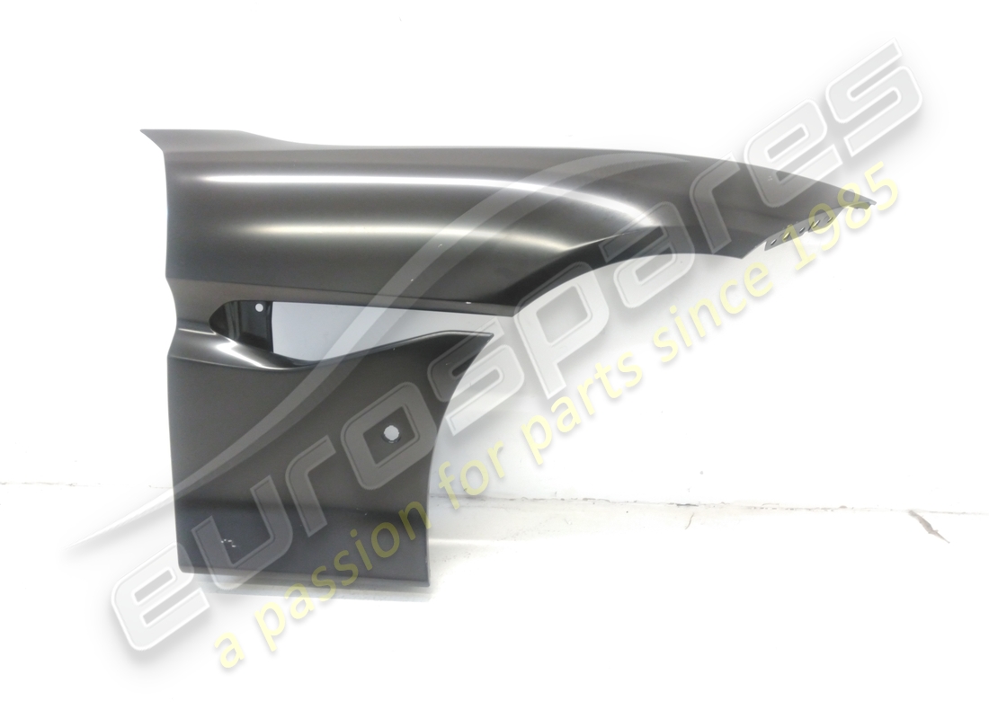 NEW Ferrari FRONT RH FENDER. PART NUMBER 88748311 (1)