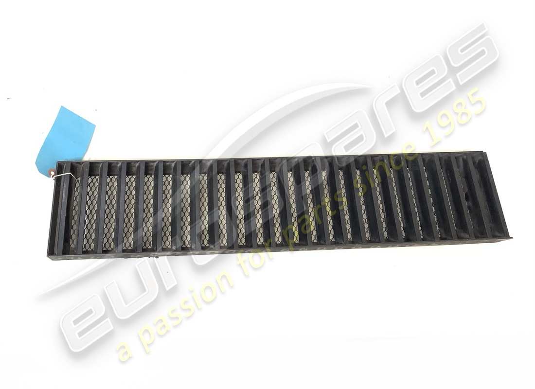 NEW Ferrari RH ENGINE COVER TOP GRILLE. PART NUMBER 61500000 (1)