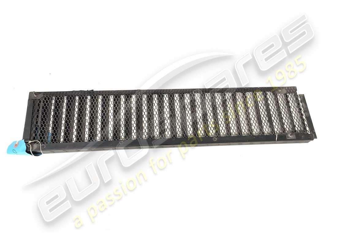 NEW Ferrari RH ENGINE COVER TOP GRILLE. PART NUMBER 61500000 (2)