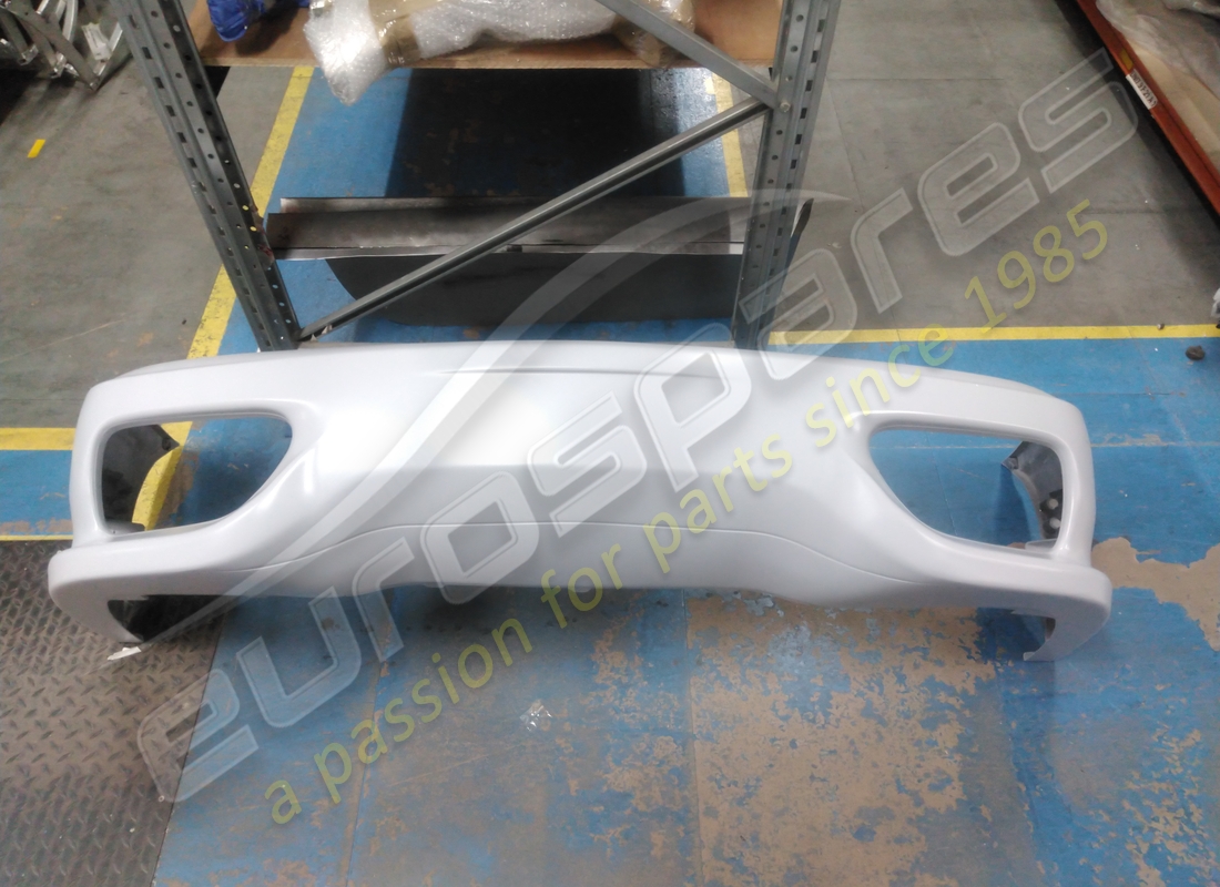 NEW Ferrari FRONT BUMPER.. PART NUMBER 67360610 (1)