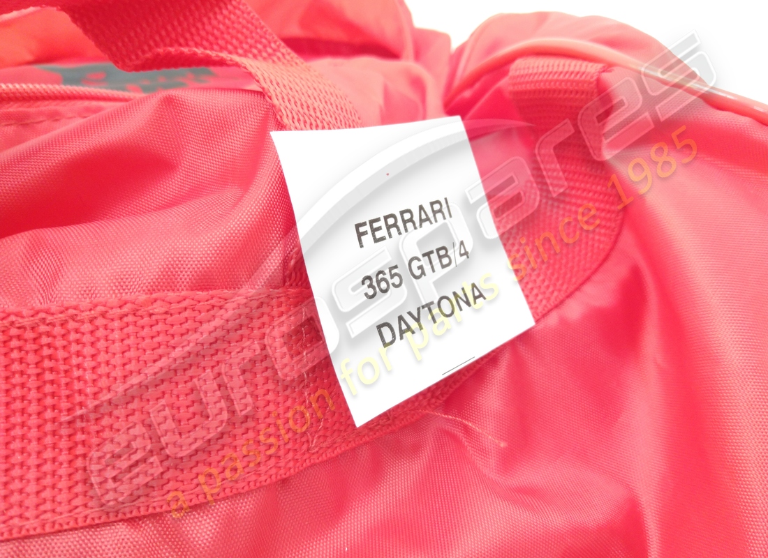 NEW Ferrari RED FITTED CAR COVER 365 GTB4. PART NUMBER 95991908 (3)