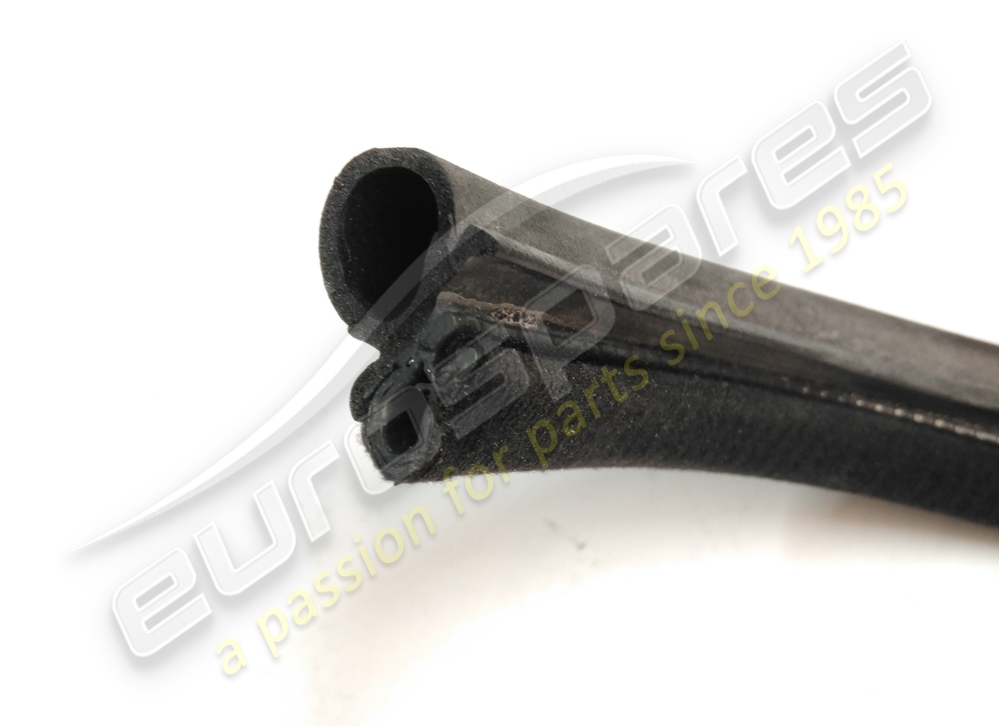 NEW Eurospares DOOR RUBBER SET. PART NUMBER 16335160 (1)