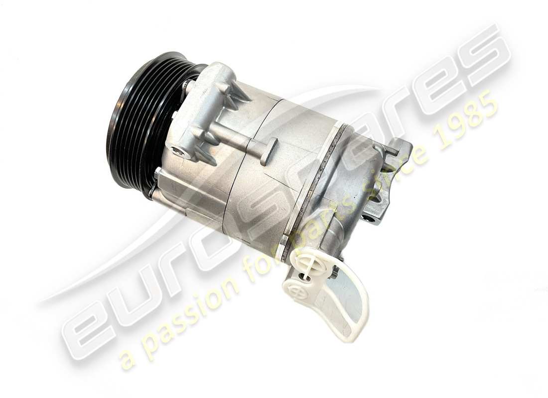 NEW Eurospares AIR CONDITIONING COMPRESSOR V6 . PART NUMBER 308716 (1)