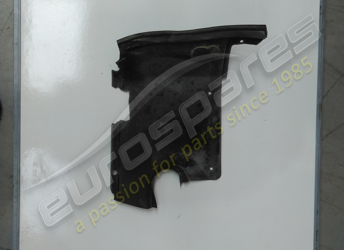 DAMAGED Ferrari LH FRONT PROTECTION . PART NUMBER 65375600 (1)