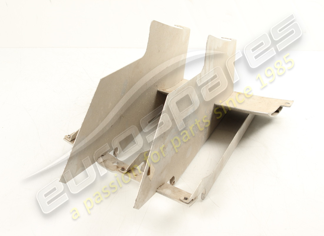 NEW FERRARI RH REAR SIDE GRILLE. PART NUMBER 61489600 (2) new ferrari rh rear side grille. part number 61489600 (2)