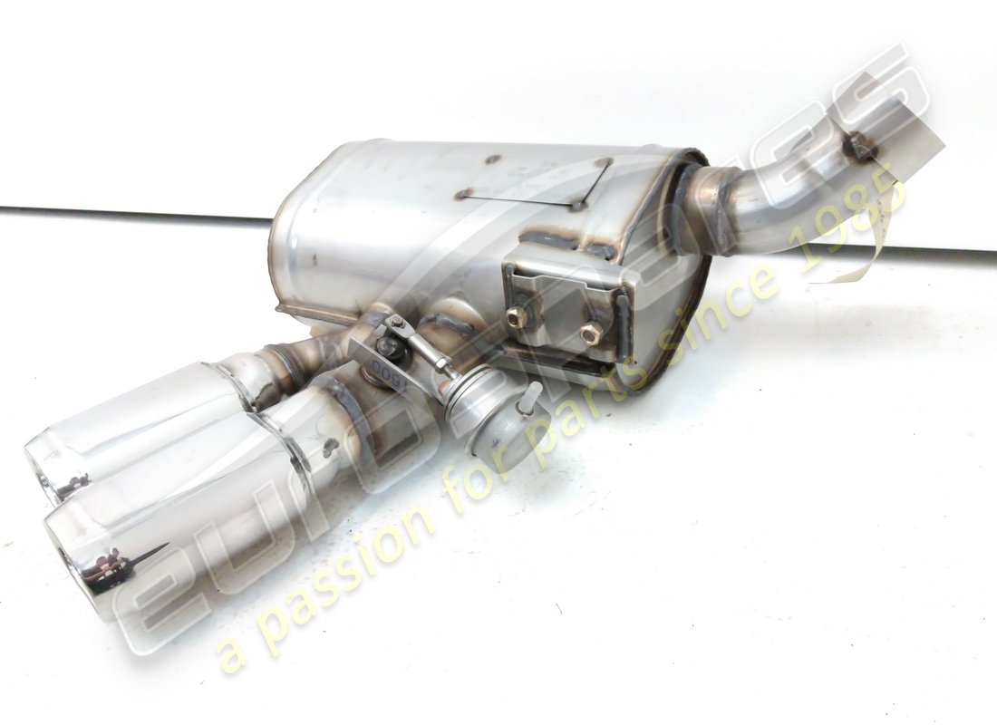 NEW MASERATI REAR RH SILENCER. PART NUMBER 204479 (3) new maserati rear rh silencer. part number 204479 (3)