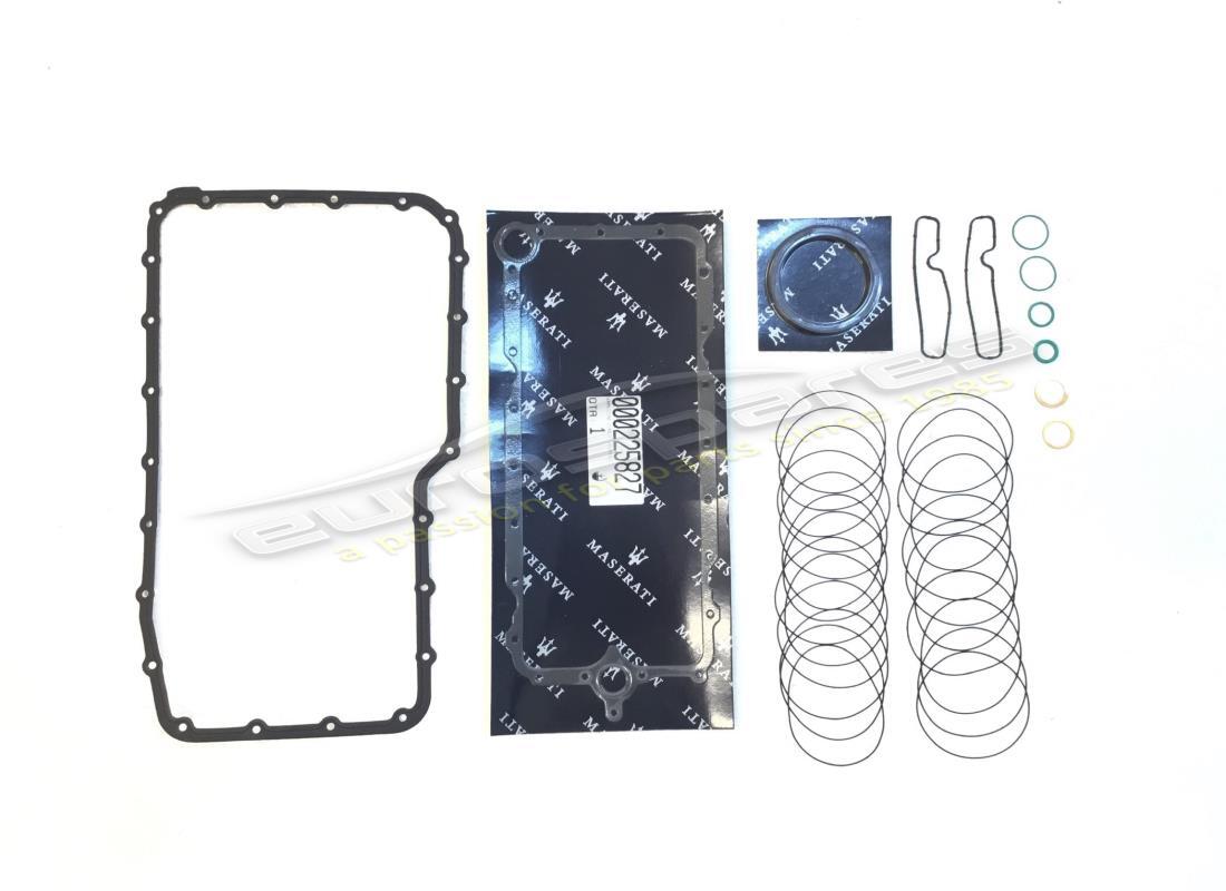new maserati crankcase gasket set revision kit. part number 980020009 (1)