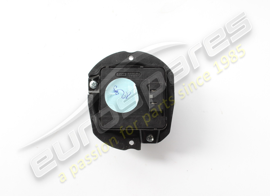 USED MASERATI RH REAR SEAT CONTROL BUTTON. PART NUMBER 203491 (2) used maserati rh rear seat control button. part number 203491 (2)