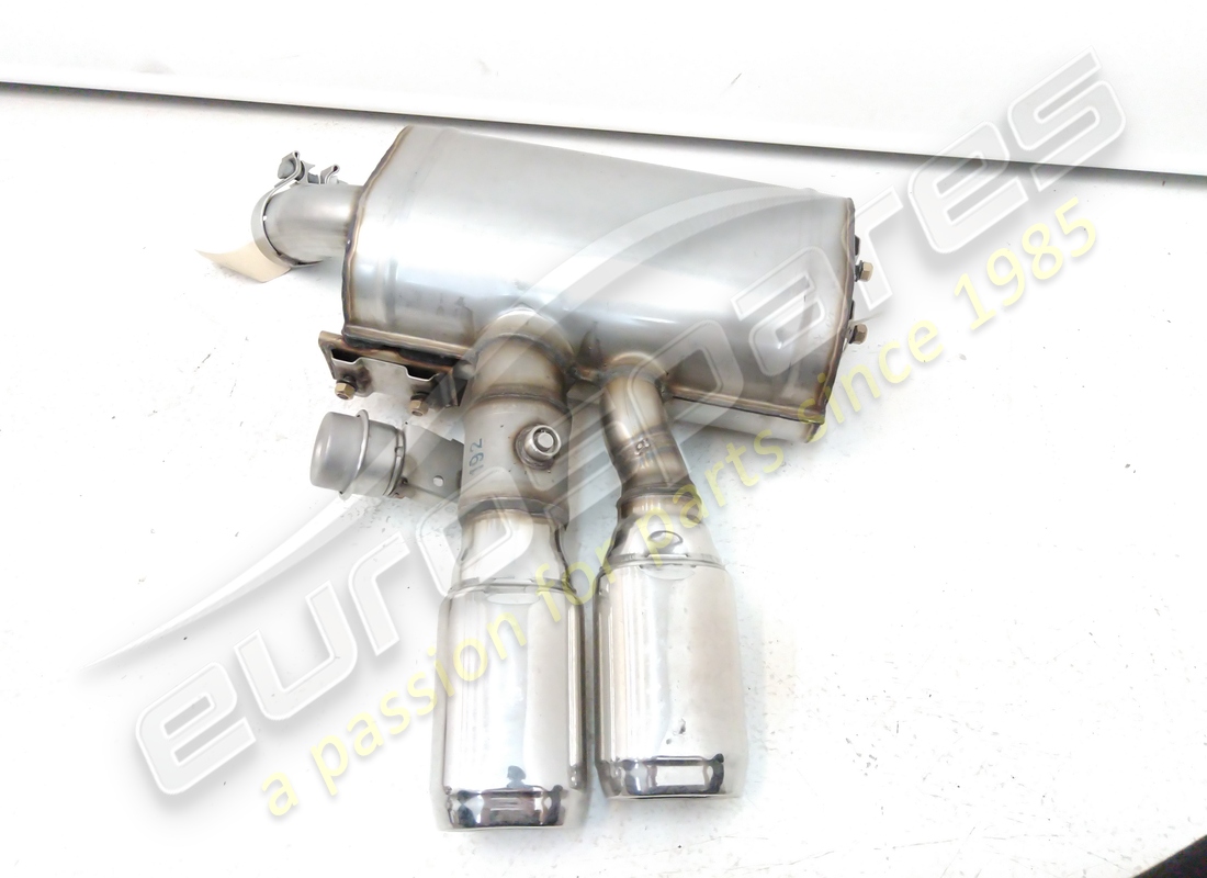 NEW MASERATI REAR RH SILENCER. PART NUMBER 204479 (5) new maserati rear rh silencer. part number 204479 (5)