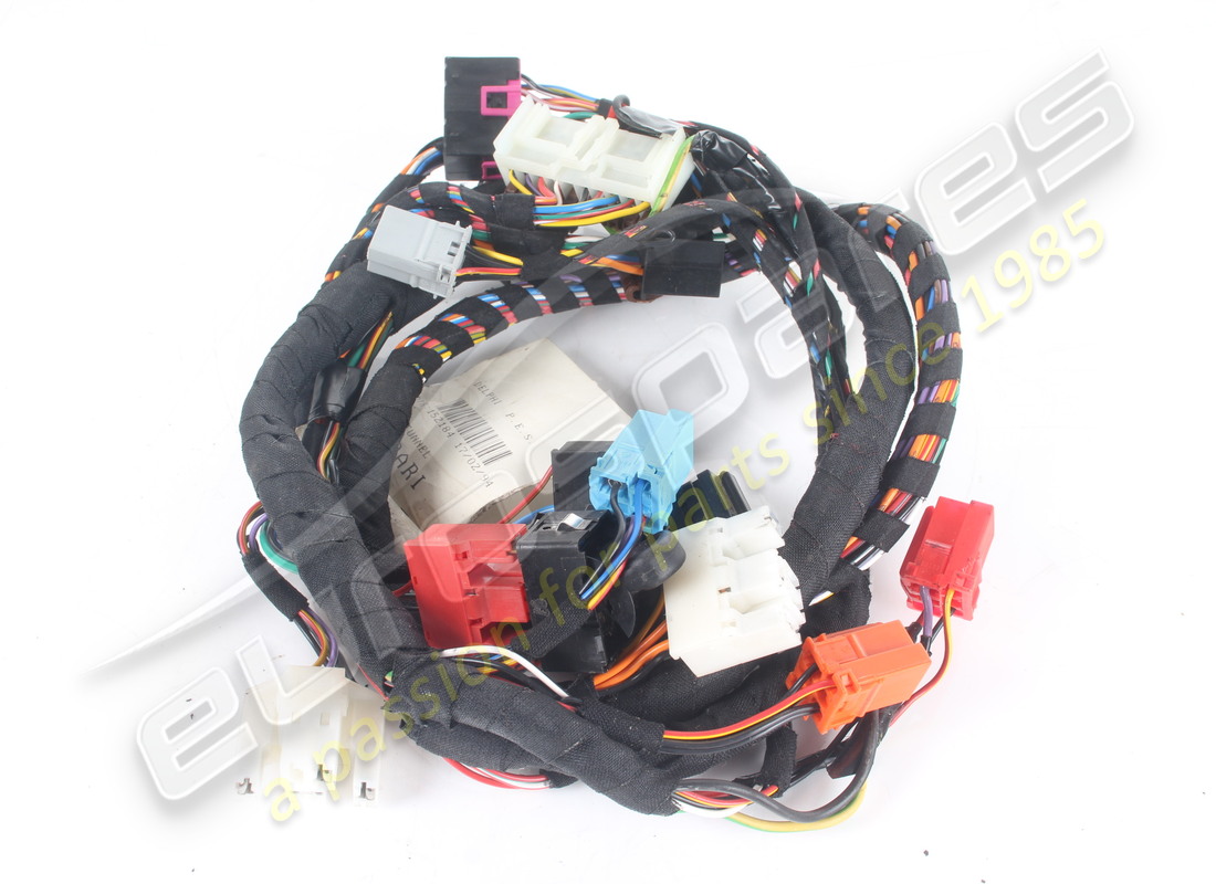 USED FERRARI TUNNEL CONSOLE CONNECTION CABLES. PART NUMBER 152184 (2) used ferrari tunnel console connection cables. part number 152184 (2)