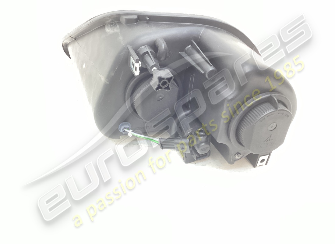 NEW MASERATI RHD RH HEADLIGHTAZZURRO A. PART NUMBER 980007930 (2) new maserati rhd rh headlightazzurro a. part number 980007930 (2)