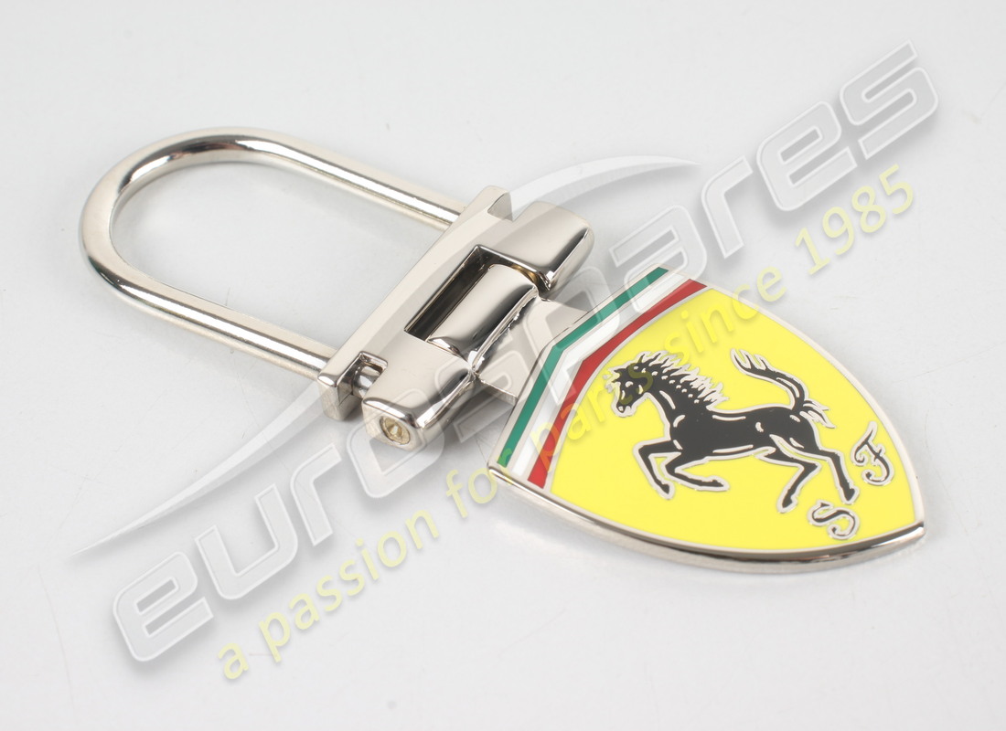 NEW FERRARI KEY RING SCUDERIA. PART NUMBER 95991617 (1) new ferrari key ring scuderia. part number 95991617 (1)