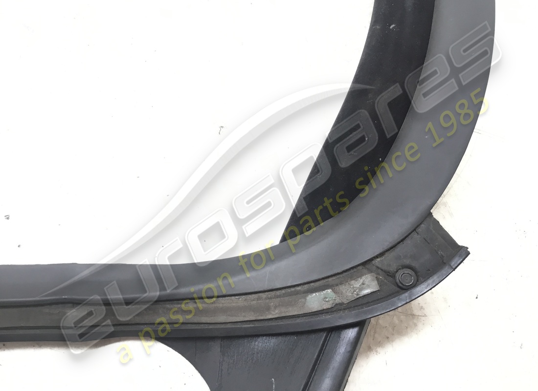 USED MASERATI LH REAR DOOR GLASS GUIDE GA. PART NUMBER 69288300 (4) used maserati lh rear door glass guide ga. part number 69288300 (4)