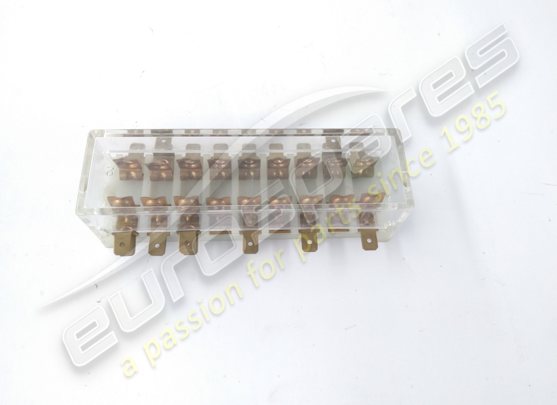 NEW FERRARI LH FUSE BOX - COMPLETE ASSEMBLY, WHITE. PART NUMBER 50181007 (2) new ferrari lh fuse box - complete assembly, white. part number 50181007 (2)