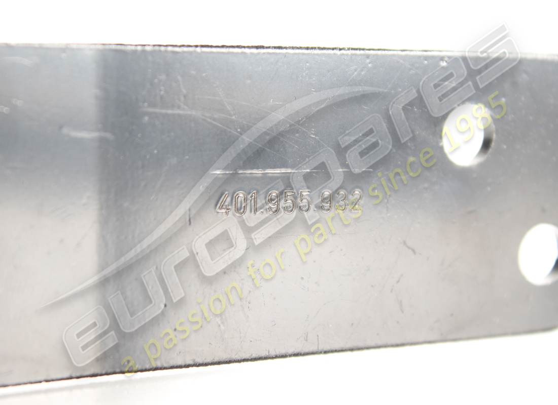 NEW LAMBORGHINI BRACKET. PART NUMBER 401955932 (2) new lamborghini bracket. part number 401955932 (2)