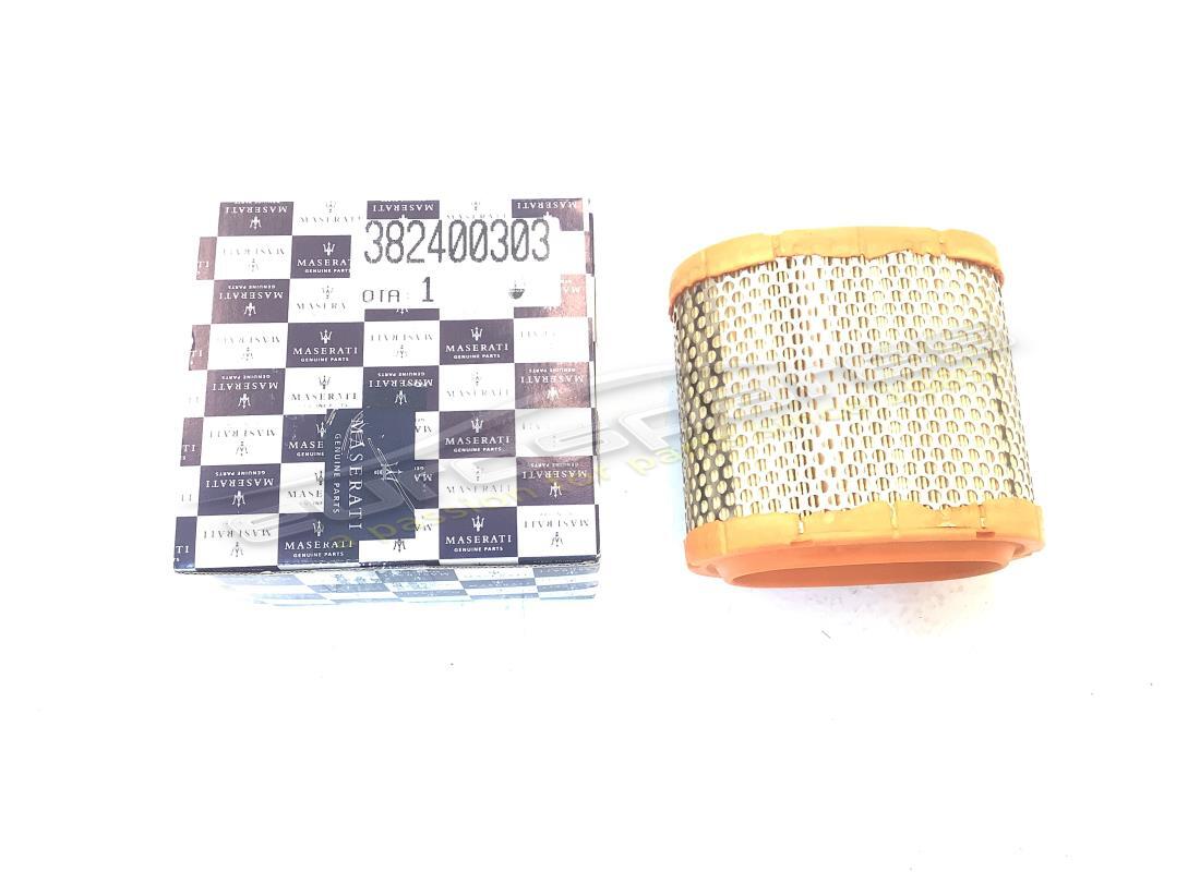 NEW Maserati AIR FILTER . PART NUMBER 382400303 (1)