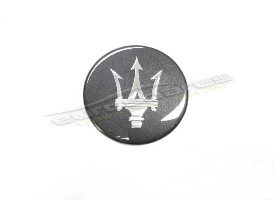 new maserati wheel badge. part number 82330910 (1)