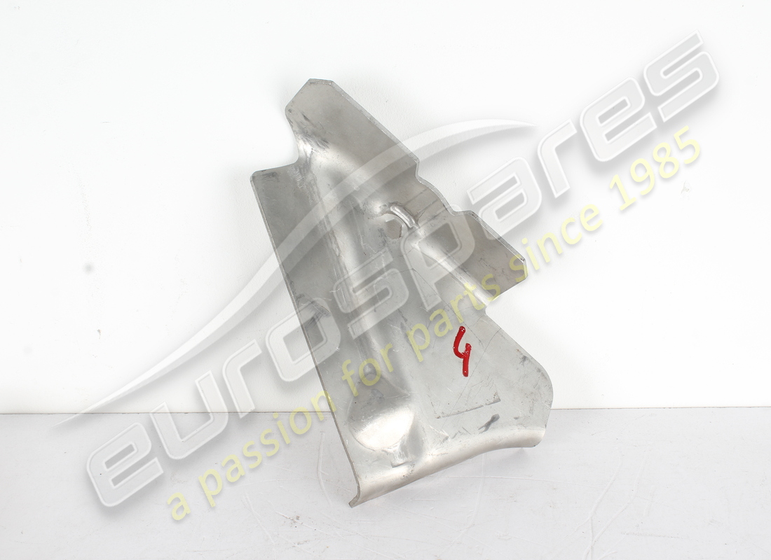 NEW FERRARI RH EXTERNAL REINFORCEMENT. PART NUMBER 192807 (2) new ferrari rh external reinforcement. part number 192807 (2)