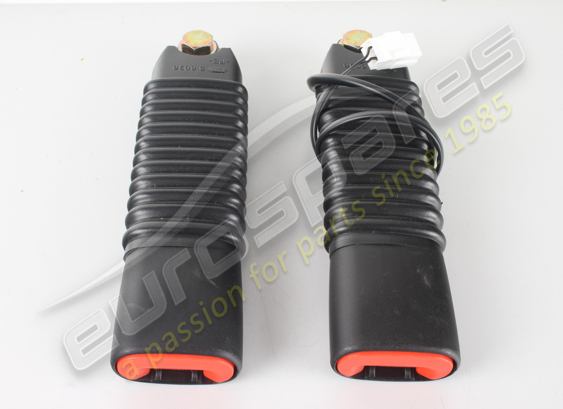 NEW FERRARI SAFETY BELTS ASSEMBLY. PART NUMBER 64929400 (6) new ferrari safety belts assembly. part number 64929400 (6)