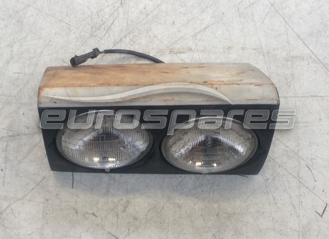 USED FERRARI RH HEAD LAMP HOUSING. PART NUMBER 60526100 (1) used ferrari rh head lamp housing. part number 60526100 (1)