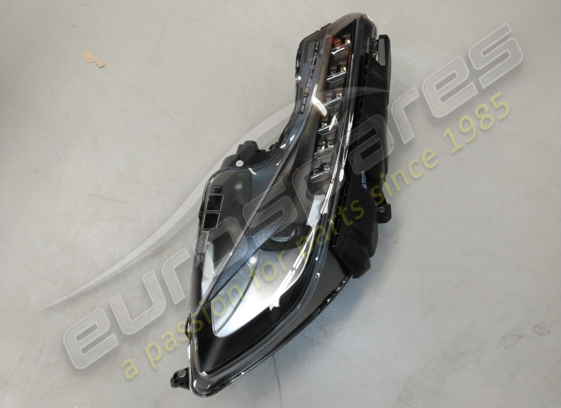 new ferrari lh bi-xenon headlight afs. part number 803965 (1)