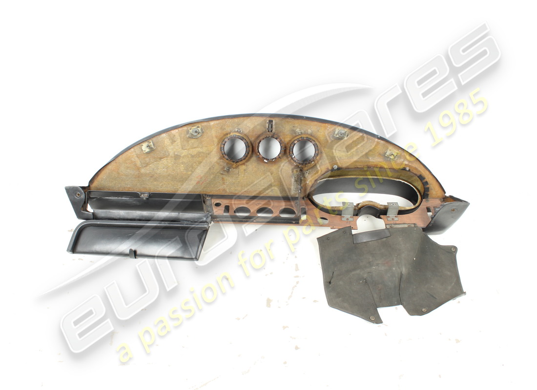 NEW FERRARI COMPLETE LHD DASH. PART NUMBER 2517600810C (3) new ferrari complete lhd dash. part number 2517600810c (3)