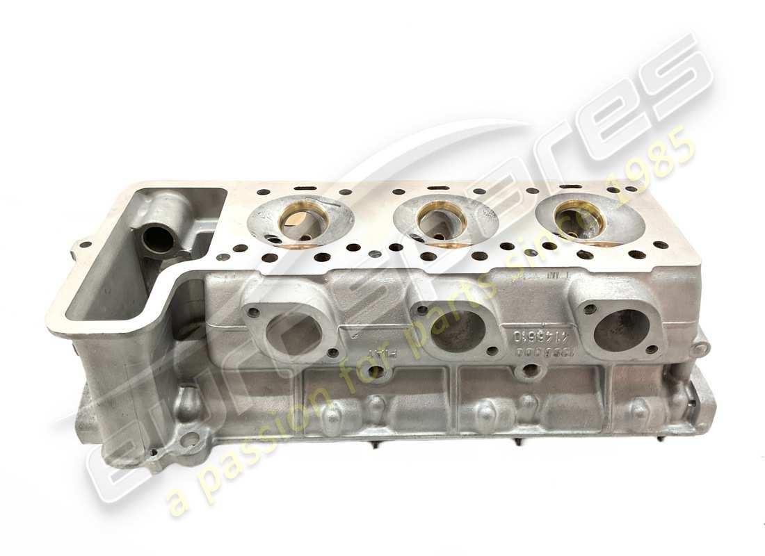 USED FERRARI RH CYLINDER HEAD. PART NUMBER 4195776 (4) used ferrari rh cylinder head. part number 4195776 (4)