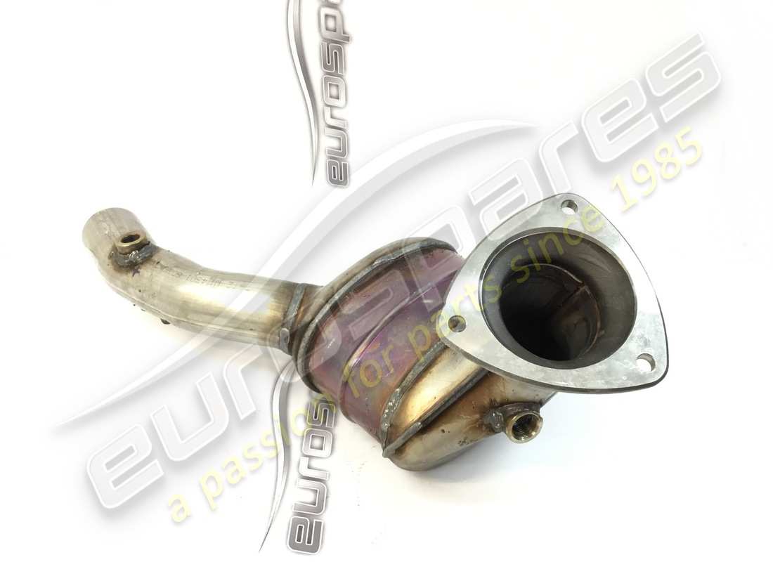 NEW FERRARI LH CATALYST. PART NUMBER 253957 (4) new ferrari lh catalyst. part number 253957 (4)