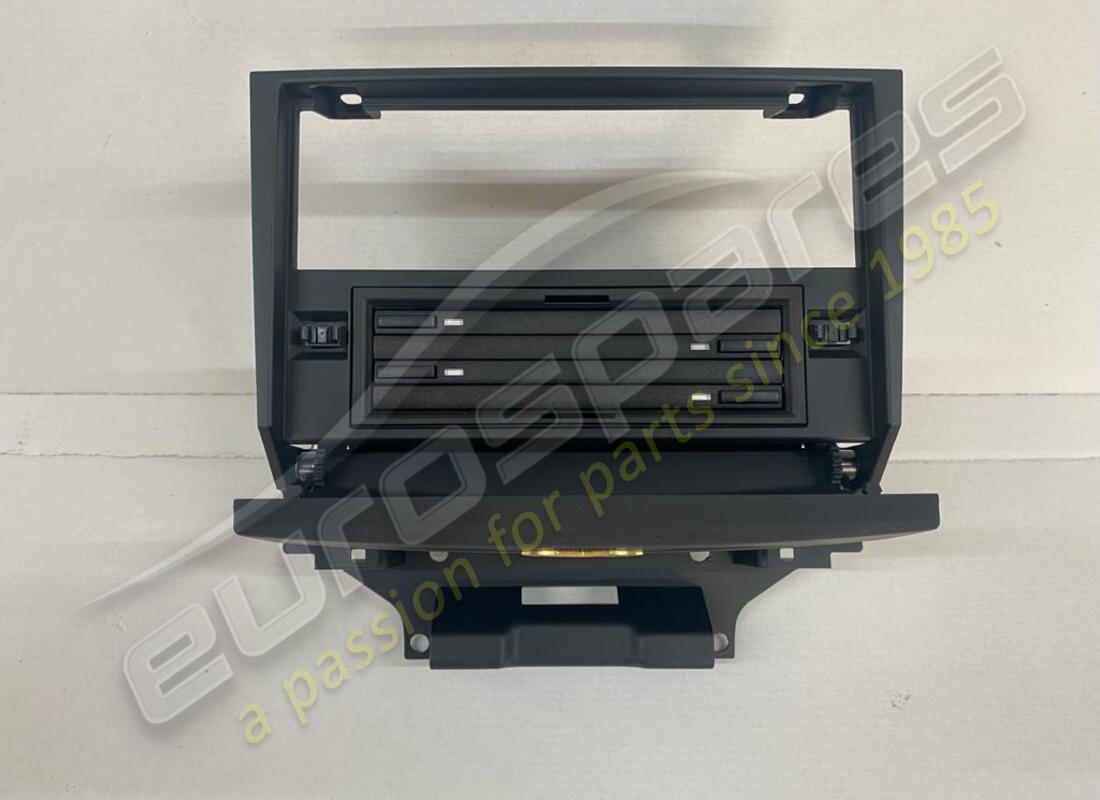 NEW FERRARI PLATE FOR RADIO. PART NUMBER 68120500 (2) new ferrari plate for radio. part number 68120500 (2)