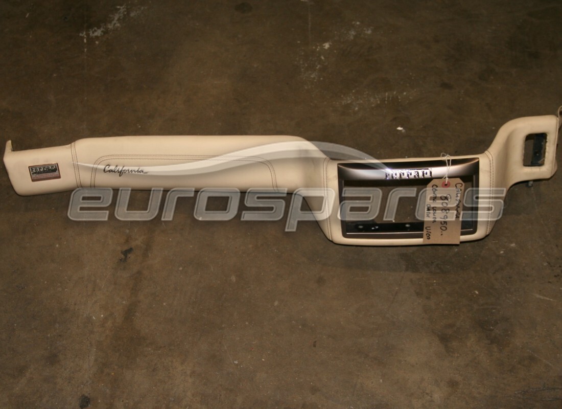 USED Ferrari RH CENTRE PART . PART NUMBER 808950.. (1)