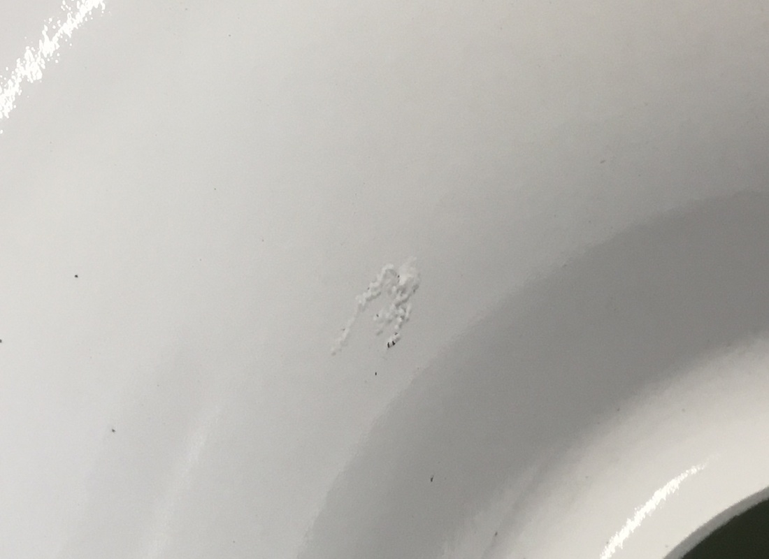 NEW LAMBORGHINI SVR WHITE RACING CENTRE LOCK WHEELS SET. PART NUMBER LWHE046 (9) new lamborghini svr white racing centre lock wheels set. part number lwhe046 (9)