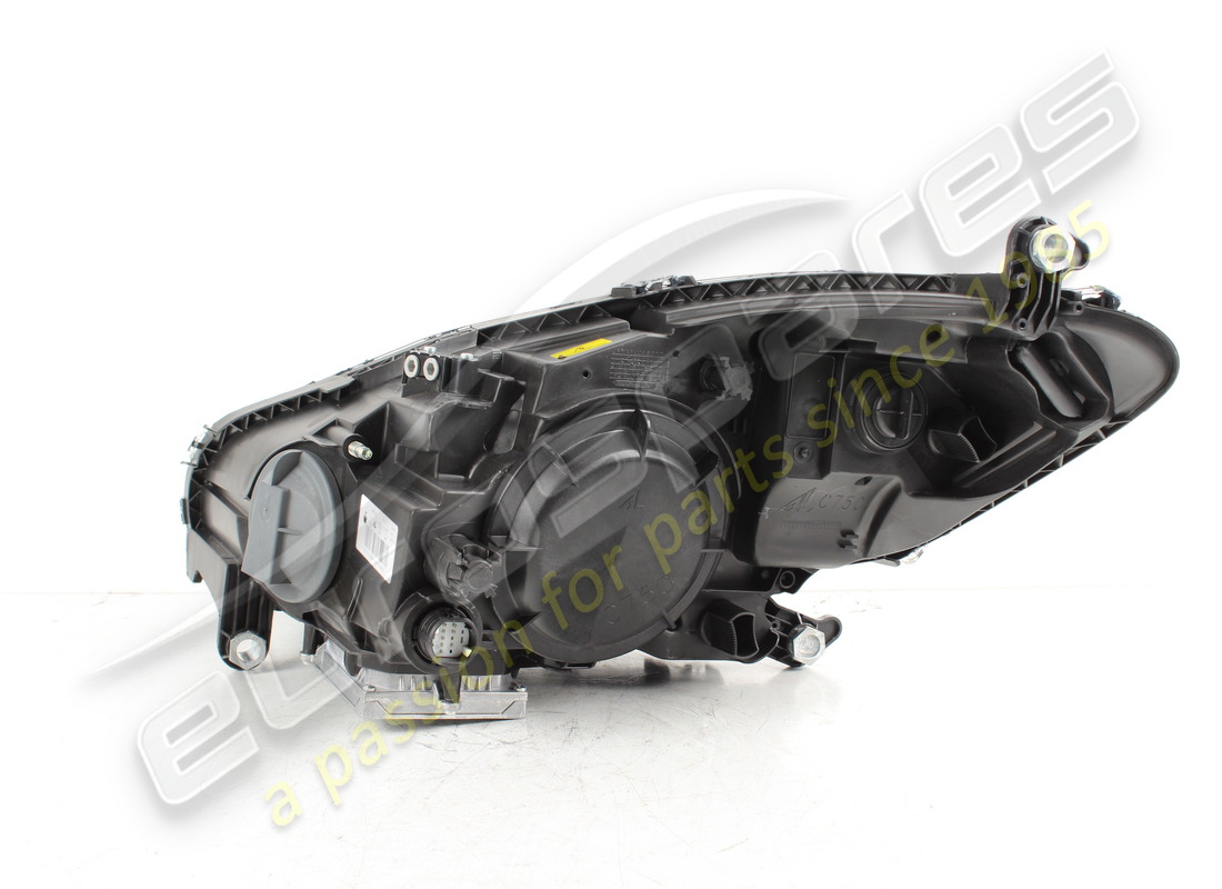 NEW MASERATI RH FRONT HEADLIGHT BLACK FRA. PART NUMBER 286381 (3) new maserati rh front headlight black fra. part number 286381 (3)