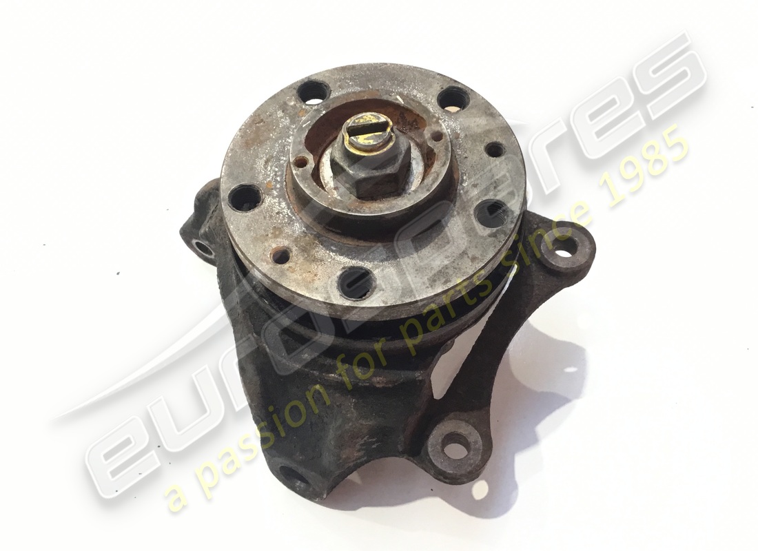 used eurospares rh hub. part number eap1225997 (2)
