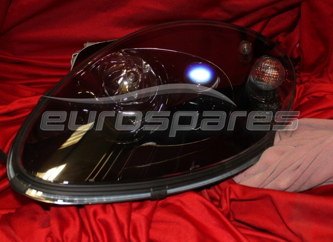 NEW FERRARI LH HEADLIGHT ''BLACK''. PART NUMBER 72001471 (1) new ferrari lh headlight ''black''. part number 72001471 (1)